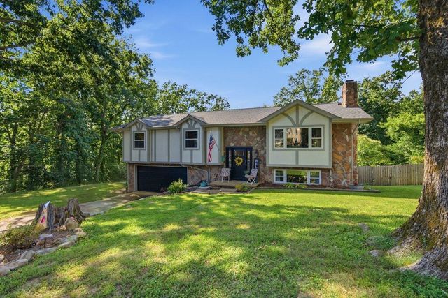 1718 Lake Wood Circle, Hixson, TN 37343