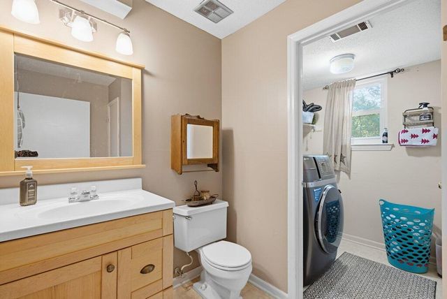 1718 Lake Wood Circle, Hixson, TN 37343
