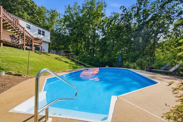 1718 Lake Wood Circle, Hixson, TN 37343