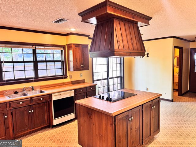 4521 Timberbrook Trail, Valdosta, GA 31602