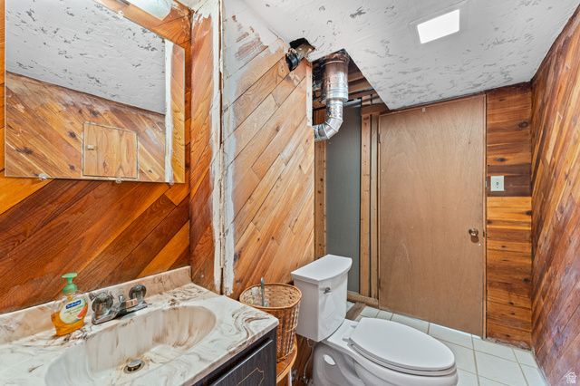 1885 SPRING CREEK DR, Bountiful, UT 84010