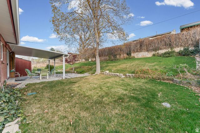 1885 SPRING CREEK DR, Bountiful, UT 84010