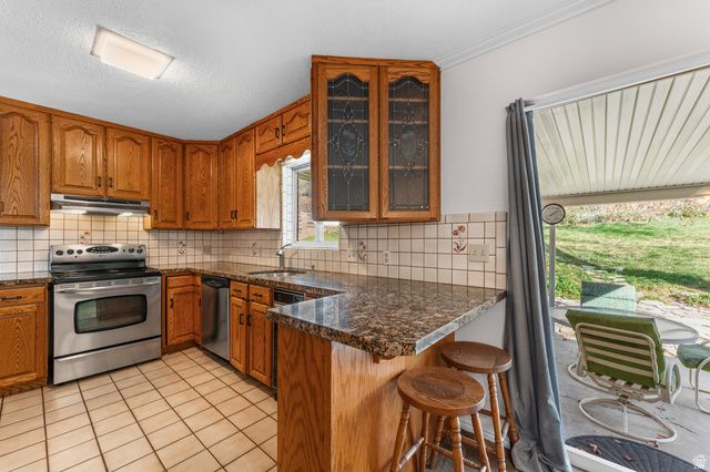 1885 SPRING CREEK DR, Bountiful, UT 84010