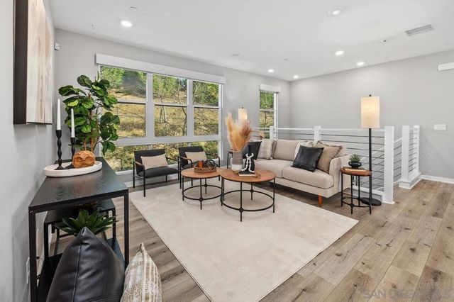 2900 Via Alta Pl, San Diego, CA 92108