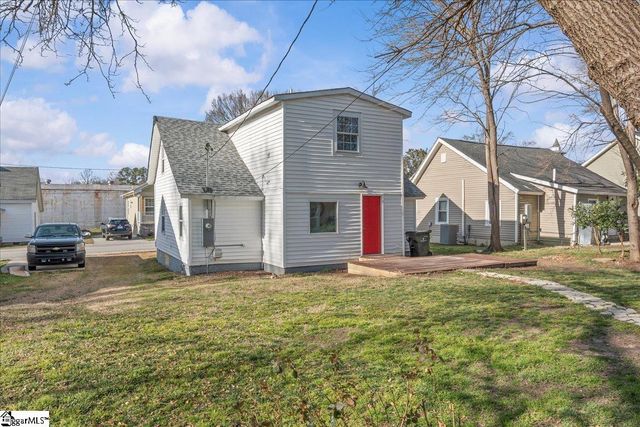 105 2nd Street, Fountain Inn, SC 29644