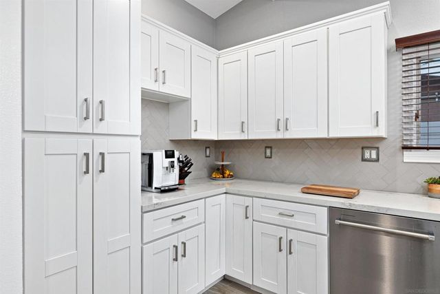 2884 Amulet St., San Diego, CA 92123