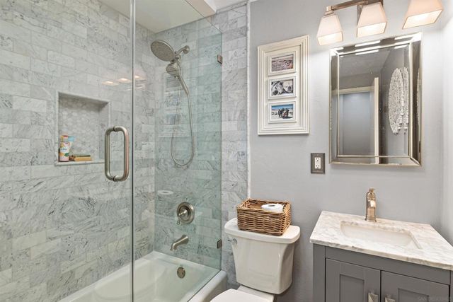 2884 Amulet St., San Diego, CA 92123