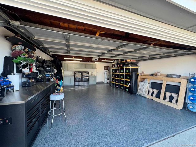 2884 Amulet St., San Diego, CA 92123
