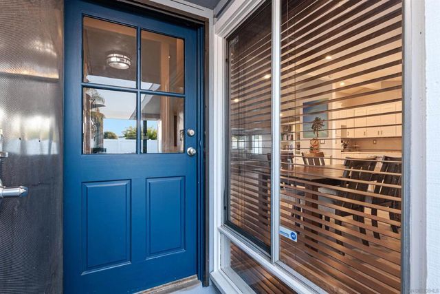 2884 Amulet St., San Diego, CA 92123