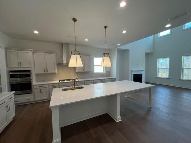 30 Swift Creek Drive, Dawsonville, GA 30534