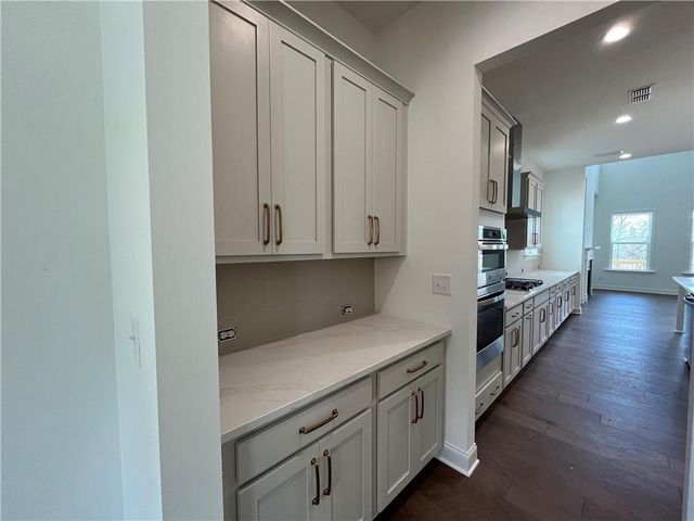 30 Swift Creek Drive, Dawsonville, GA 30534