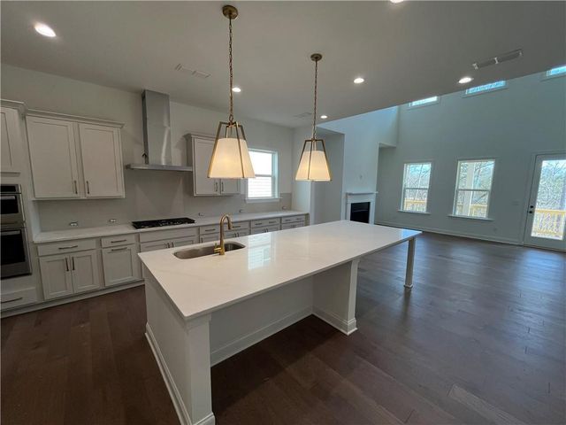 30 Swift Creek Drive, Dawsonville, GA 30534