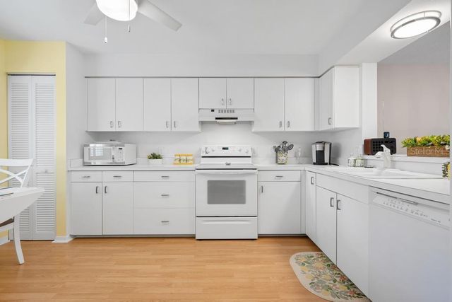 6101 W 34TH STREET W 6D, Bradenton, FL 34210