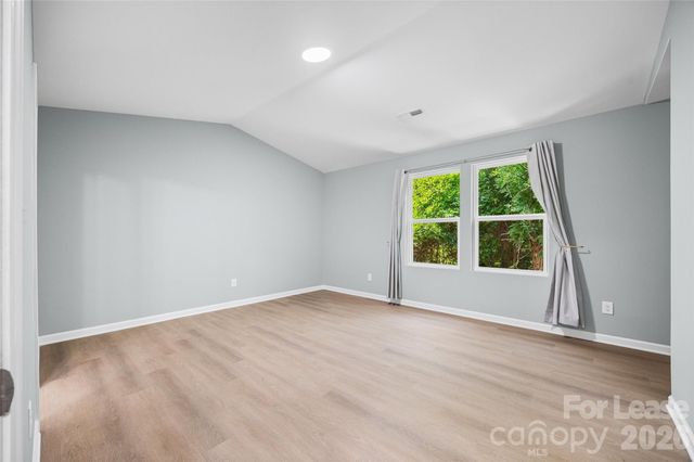 9612 Brackenview Court, Charlotte, NC 28214