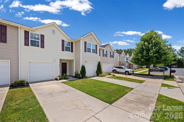 9612 Brackenview Court, Charlotte, NC 28214