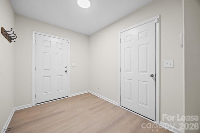 9612 Brackenview Court, Charlotte, NC 28214