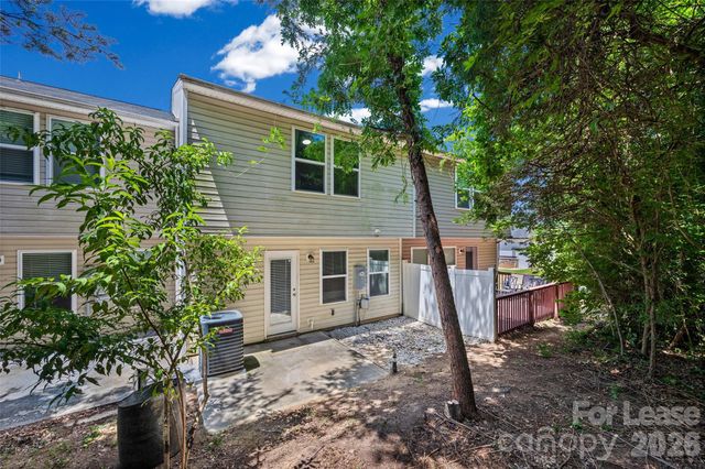 9612 Brackenview Court, Charlotte, NC 28214