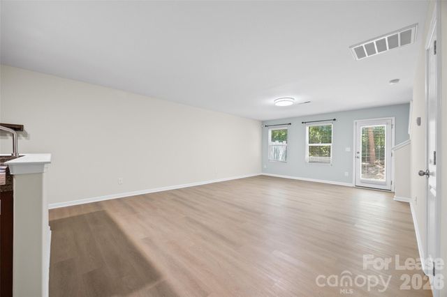 9612 Brackenview Court, Charlotte, NC 28214