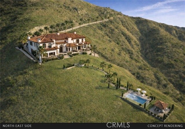 39 Burwood Drive, Perris, CA 92570