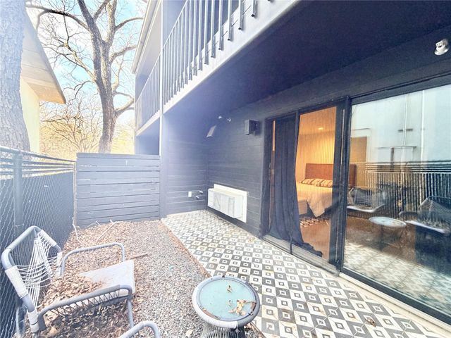 201 Academy DR 103, Austin, TX 78704