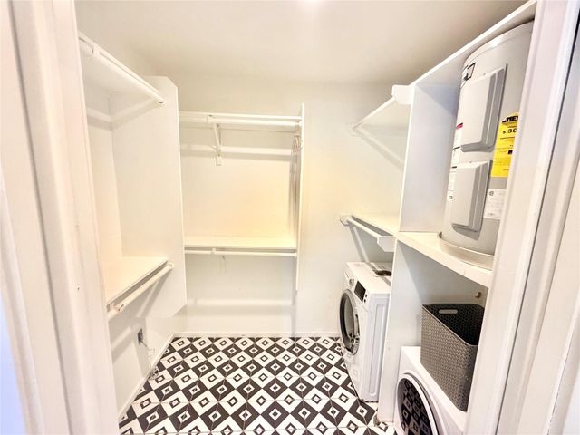 201 Academy DR 103, Austin, TX 78704