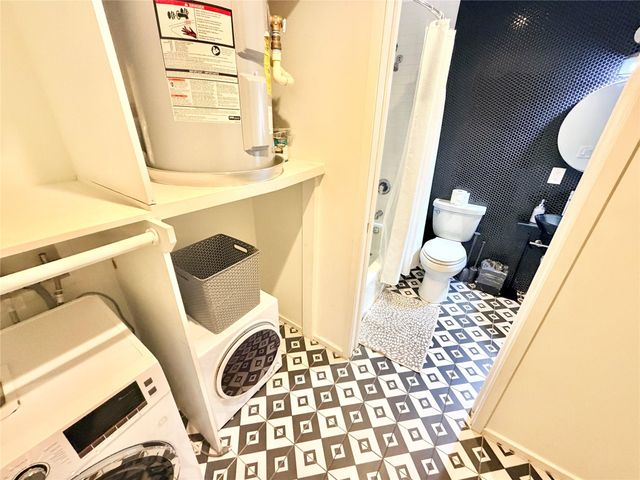 201 Academy DR 103, Austin, TX 78704