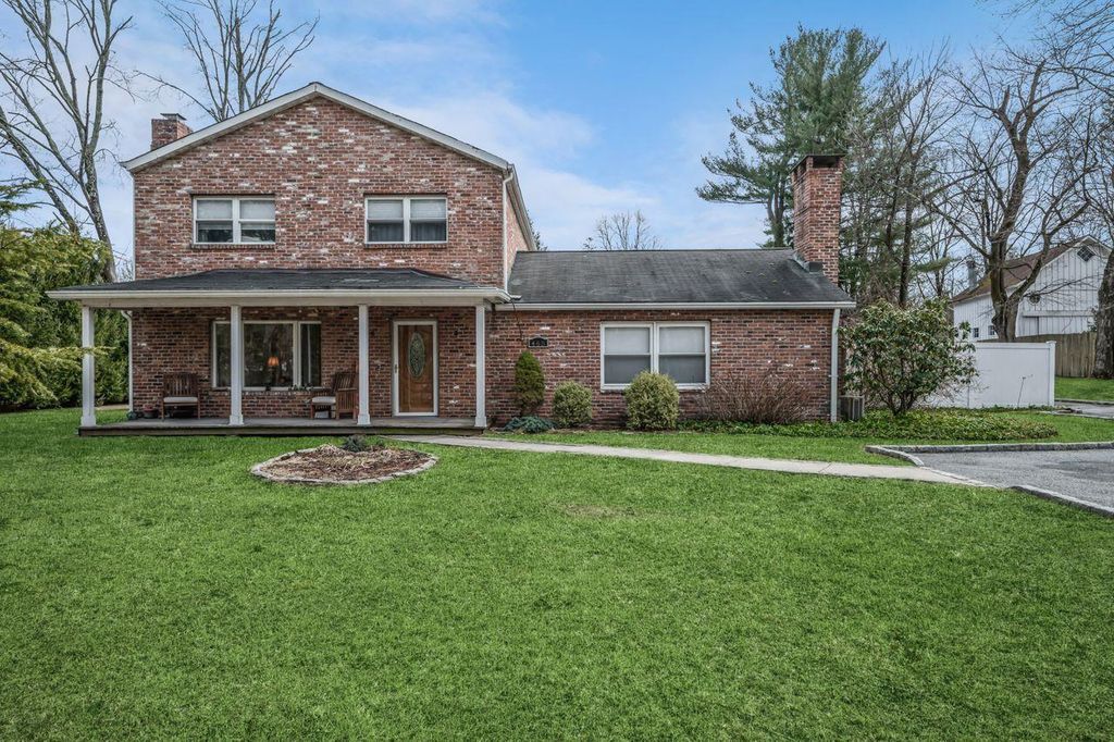 465 Old Post Road, Bedford, NY 10506