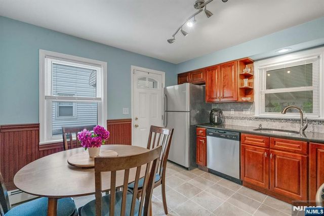 10-14 1st Street, Fair Lawn, NJ 07410