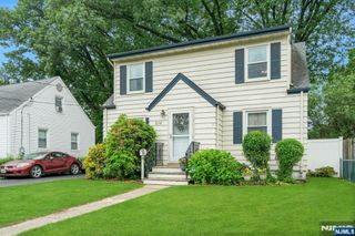 10-14 1st Street, Fair Lawn, NJ 07410