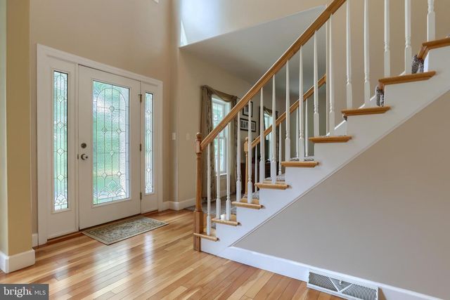 304 IRON VALLEY DR, Lebanon, PA 17042