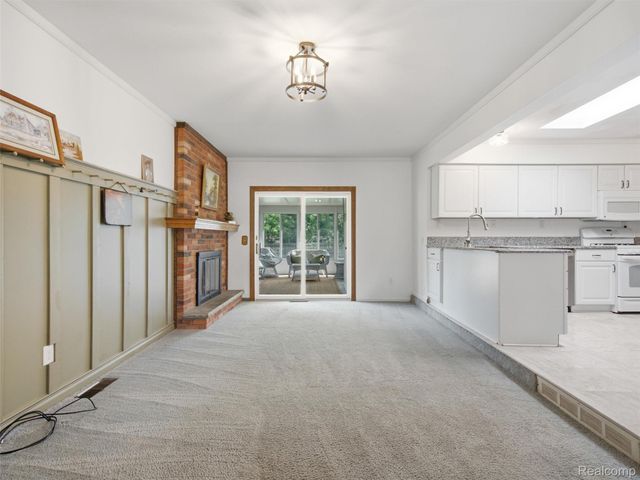 6271 Peach Drive, Independence Charter Township, MI 48346