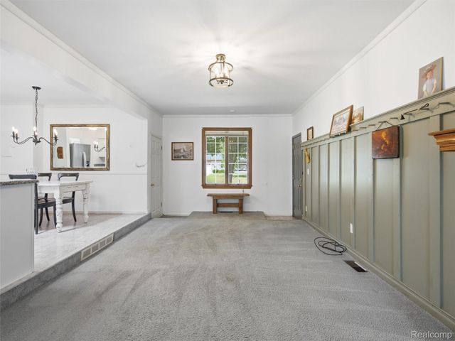 6271 Peach Drive, Independence Charter Township, MI 48346