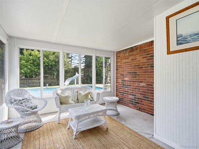 6271 Peach Drive, Independence Charter Township, MI 48346
