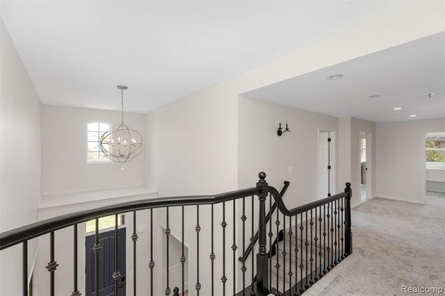 2862 Bay Hill Court, Oakland, MI 48363