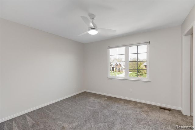 2862 Bay Hill Court, Oakland, MI 48363