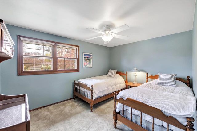 341 ROSELAWN BOULEVARD, Green Bay, WI 54301