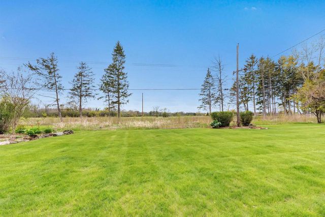 341 ROSELAWN BOULEVARD, Green Bay, WI 54301