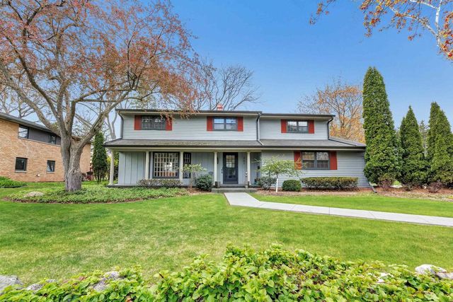 341 ROSELAWN BOULEVARD, Green Bay, WI 54301