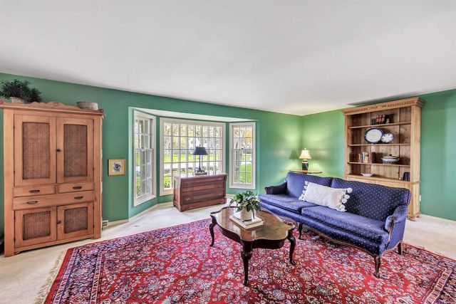 341 ROSELAWN BOULEVARD, Green Bay, WI 54301