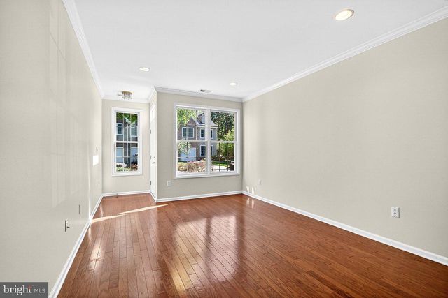68 OSPREY DR, Old Bridge, NJ 08857