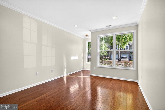 68 OSPREY DR, Old Bridge, NJ 08857