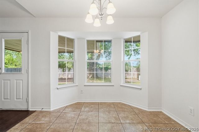 24715 S Eastwood Drive, Claremore, OK 74019