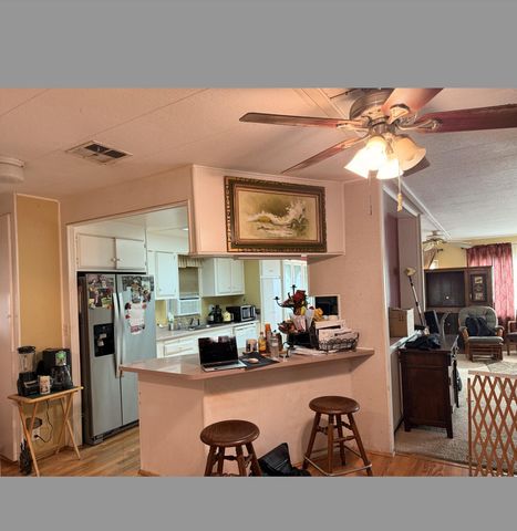 2400 W Midvalley Avenue 06, Visalia, CA 93277