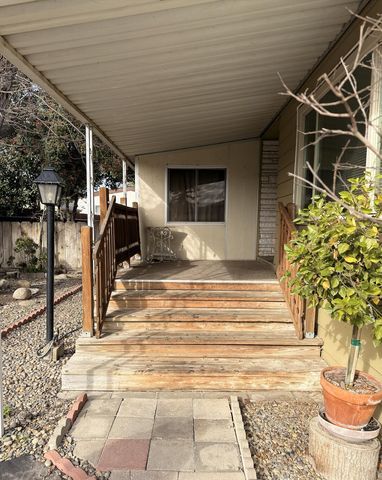 2400 W Midvalley Avenue 06, Visalia, CA 93277