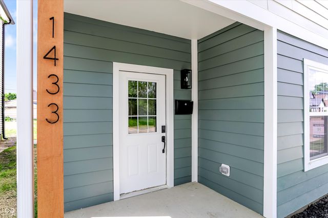 1433 Deloss Street, Indianapolis, IN 46201