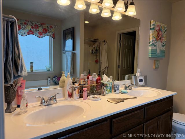 20746 E 48th Street S, Broken Arrow, OK 74014