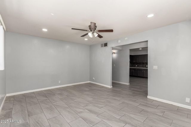 2936 E BECK Lane, Phoenix, AZ 85032