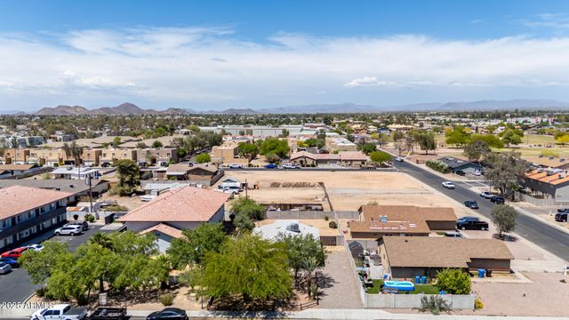 2936 E BECK Lane, Phoenix, AZ 85032