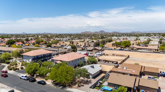 2936 E BECK Lane, Phoenix, AZ 85032