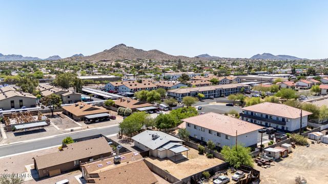 2936 E BECK Lane, Phoenix, AZ 85032